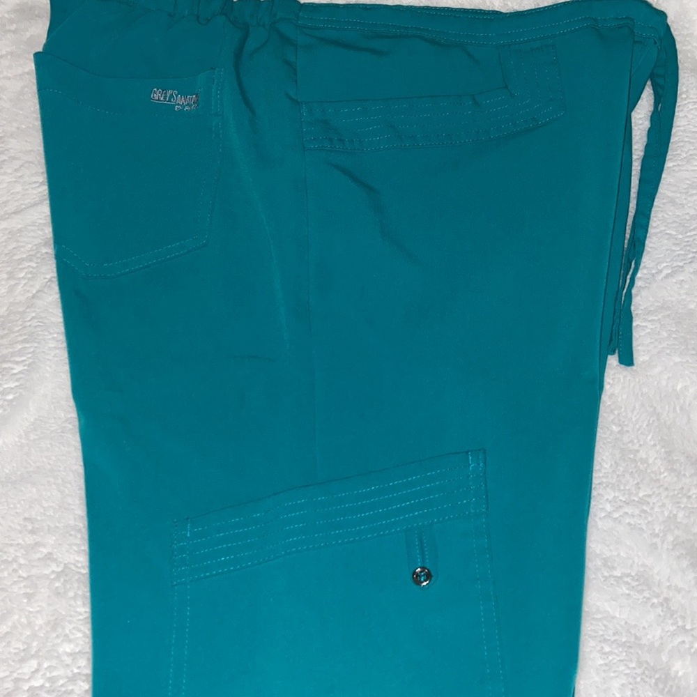 Greys anatomy by bronco scrub pants